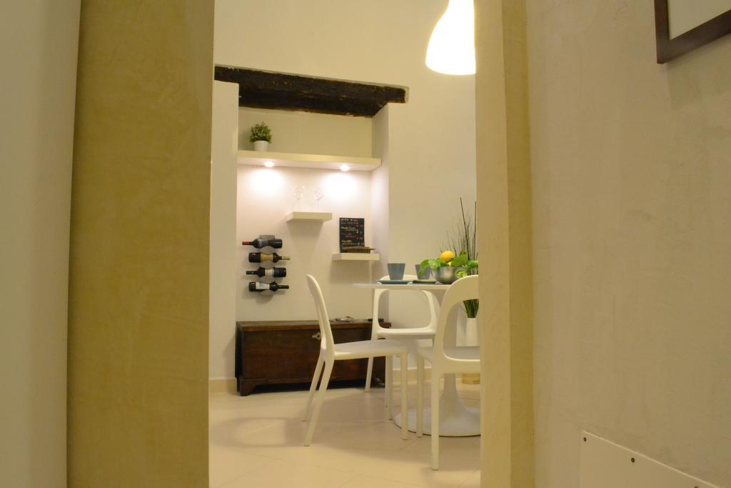 1743 Loft Apartment Syracuse Bilik gambar
